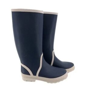 Winter rain boots
